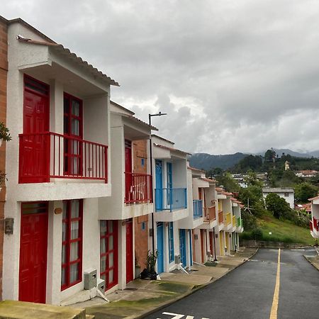 Casa Roma - La Tranquilidad Del Campo En La Ciudad - Rnt 1 0 8 1 3 7- Villa Salento Exteriör bild