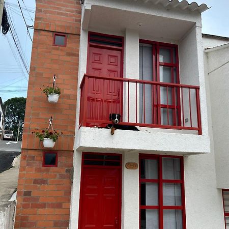 Casa Roma - La Tranquilidad Del Campo En La Ciudad - Rnt 1 0 8 1 3 7- Villa Salento Exteriör bild