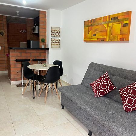 Casa Roma - La Tranquilidad Del Campo En La Ciudad - Rnt 1 0 8 1 3 7- Villa Salento Exteriör bild